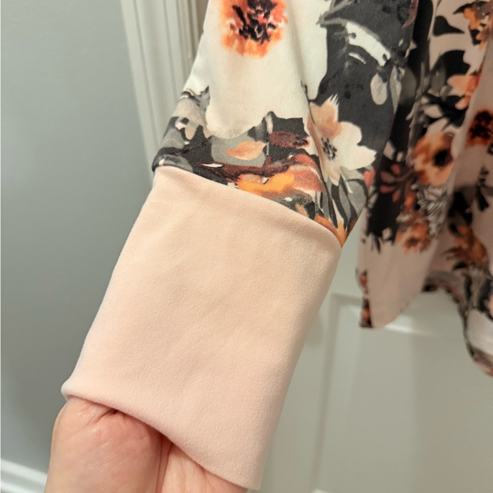 LuLaRoe Floral  Hoodie - Light Pink and Black - Picture 4 of 4
